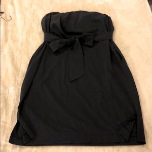 Athleta 16 Black strapless, stretchy, belted NWOT